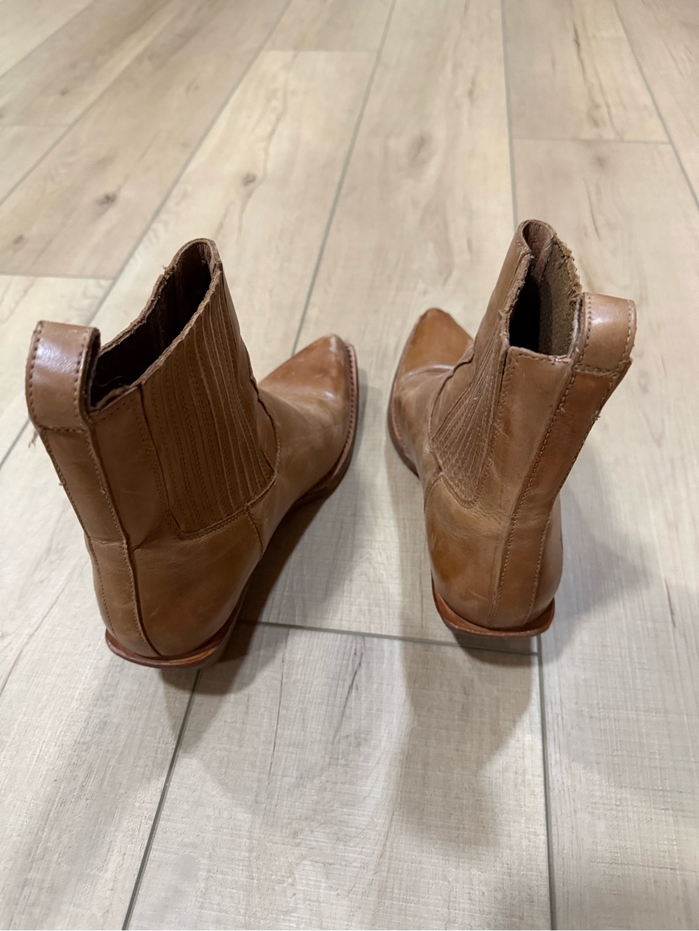 Frye Sache Chelsea Size 8 - Picture 3 of 8